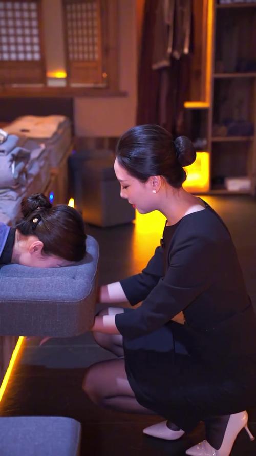 服務(wù)禮儀與禮儀服務(wù) 從相遇走向美好的服務(wù)現(xiàn)場(chǎng)